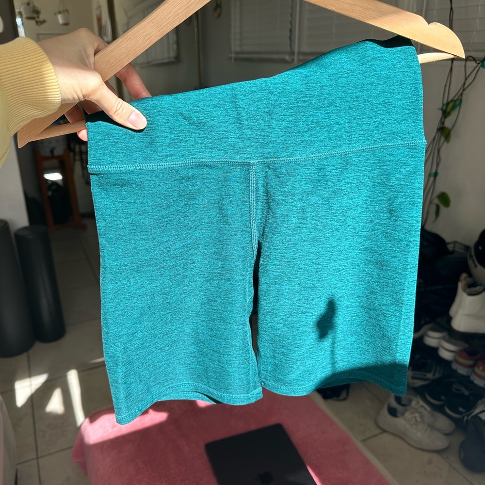 Clean Elevation Shorty Vuori small